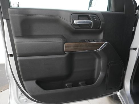 Used 2019 Chevrolet Silverado 1500 LT w/ All-Star Edition AWD/4WD image 21