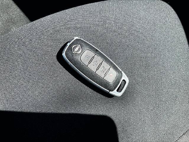 Certified 2024 Nissan Sentra SV FWD image 29