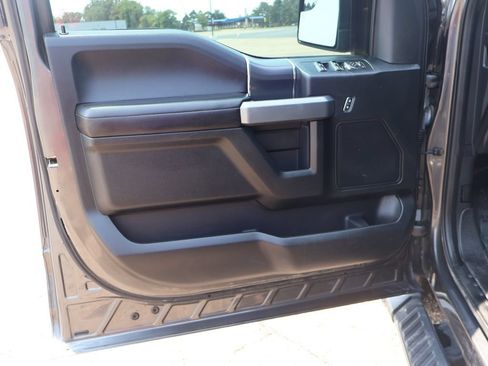 Used 2018 Ford F150 XLT w/ Equipment Group 302A Luxury AWD/4WD image 20