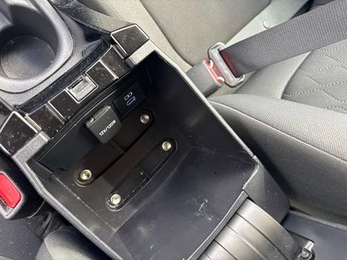 Used 2022 Toyota Corolla LE FWD image 23