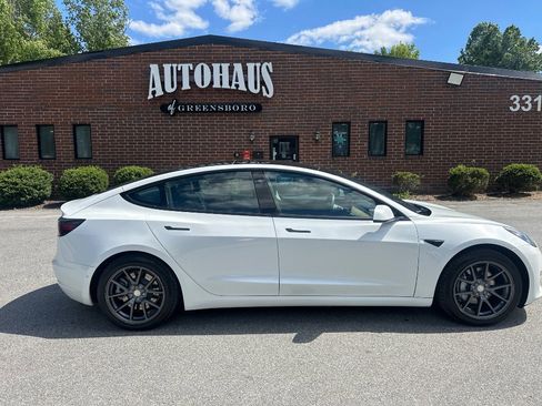 Used 2021 Tesla Model 3 Long Range AWD/4WD image 7