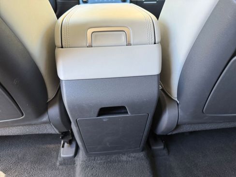 Used 2025 Hyundai Santa Fe SEL image 24