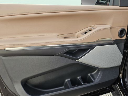 New 2025 Lincoln Navigator Black Label image 10