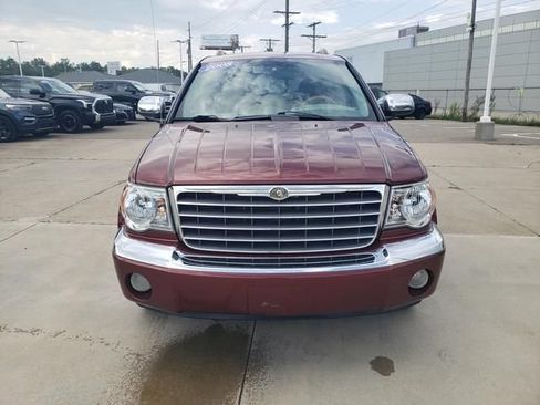Used 2008 Chrysler Aspen Limited w/ Popular Equipment Group AWD/4WD image 10