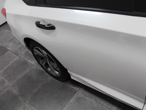 Used 2018 Honda Accord EX image 35