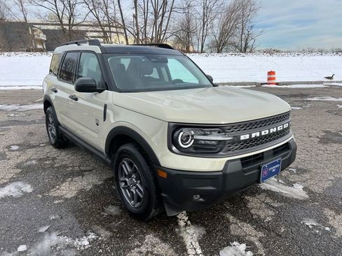 Used 2025 Ford Bronco Sport Big Bend w/ Convenience Package image 1