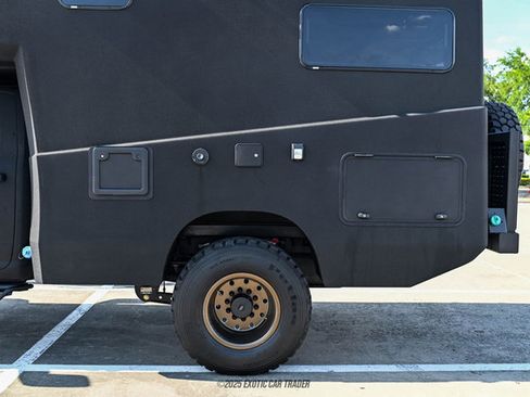 Used 2024 RAM 5500 4x4 Crew Cab image 5