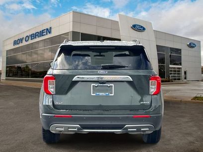 Certified 2023 Ford Explorer XLT w/ Equipment Group 202A