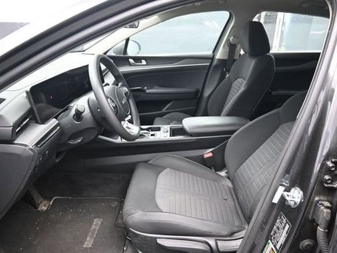 Used 2025 Kia K5 LXS FWD image 19