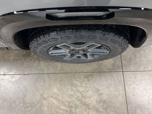 New 2026 GMC Terrain AT4 w/ Convenience Package III image 21