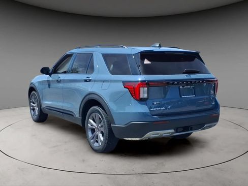 New 2026 Ford Explorer Active w/ Active Comfort Package AWD/4WD image 3