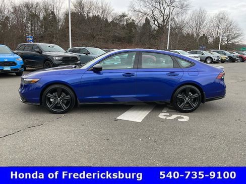 Certified 2023 Honda Accord Sport image 3