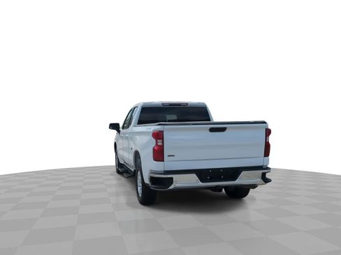 Certified 2020 Chevrolet Silverado 1500 LT w/ Convenience Package image 7