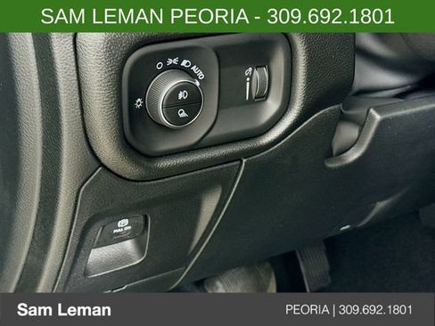 New 2026 RAM 1500 Express AWD/4WD image 10