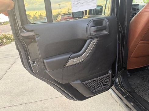 Used 2014 Jeep Wrangler Unlimited Sport w/ Quick Order Package 23S AWD/4WD image 33