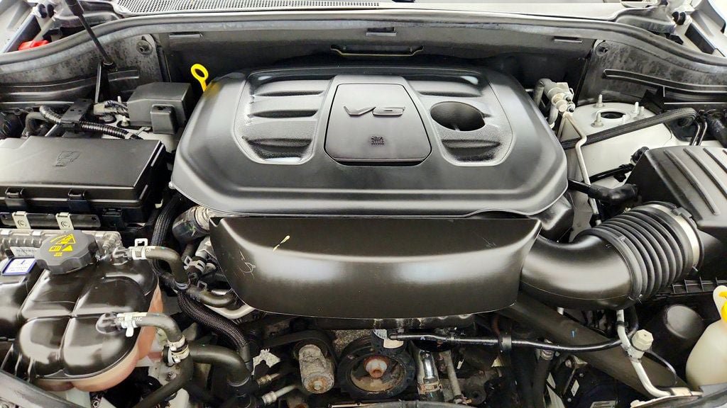 Used 2020 Jeep Grand Cherokee Limited AWD/4WD image 27