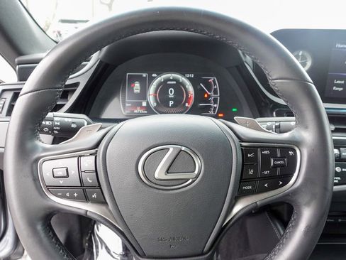 Used 2022 Lexus ES 350 image 12