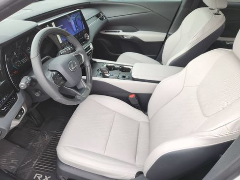 Used 2025 Lexus RX 350 Premium Plus w/ Convenience Package FWD image 11