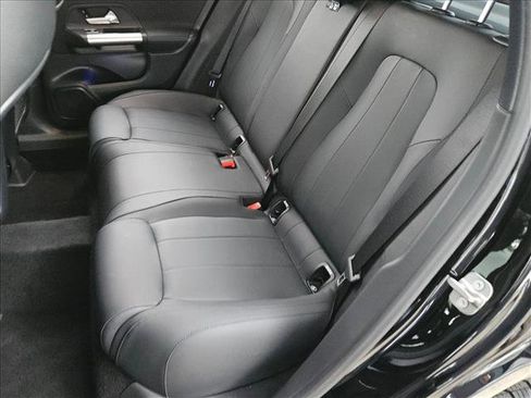 Certified 2025 Mercedes-Benz GLA 250 image 18