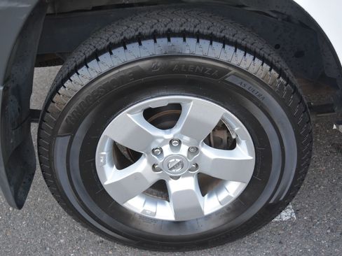 Used 2010 Nissan Xterra S image 9