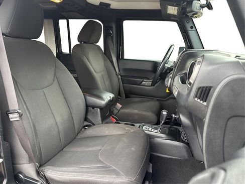 Used 2017 Jeep Wrangler Unlimited Sport w/ Quick Order Package 24S image 39
