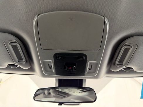 Used 2022 Toyota Camry LE FWD image 39