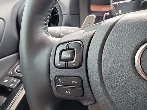 Used 2025 Lexus IS 350 F Sport RWD image 18