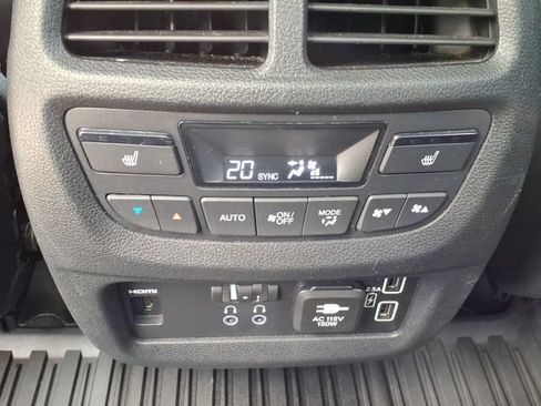 Used 2021 Honda Pilot Elite image 42