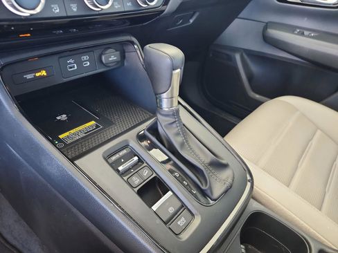 Used 2024 Honda CR-V EX-L image 15