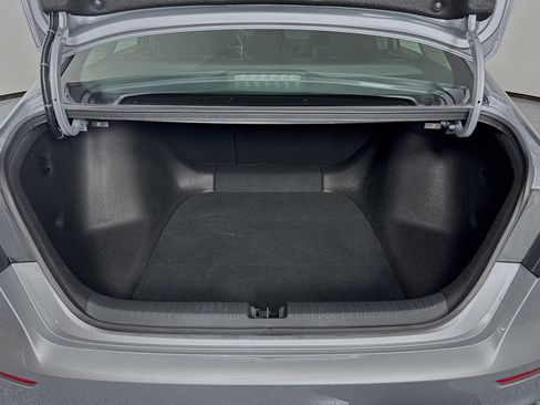 Certified 2023 Honda Accord EX image 25