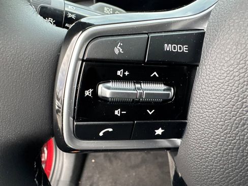 New 2025 Kia Sorento S w/ Panoramic Sunroof Package image 25