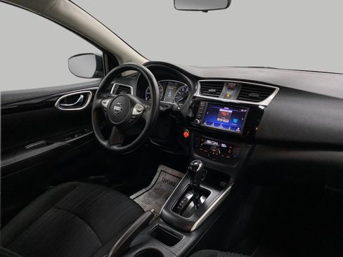 Used 2019 Nissan Sentra SV image 19