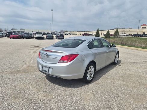 Used 2012 Buick Regal Leather FWD image 5