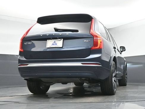 Used 2023 Volvo XC90 B6 Ultimate AWD/4WD image 16