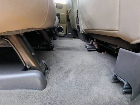 Used 2005 HUMMER H2 w/ Preferred Equipment Group AWD/4WD image 57