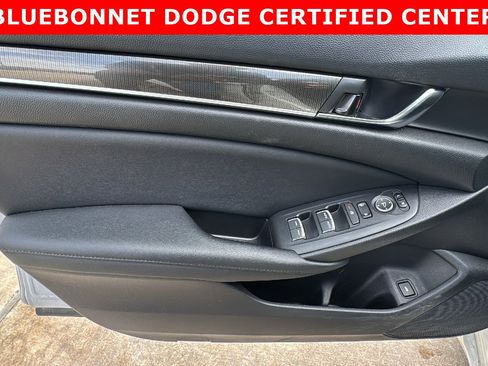 Used 2021 Honda Accord Sport Special Edition image 11