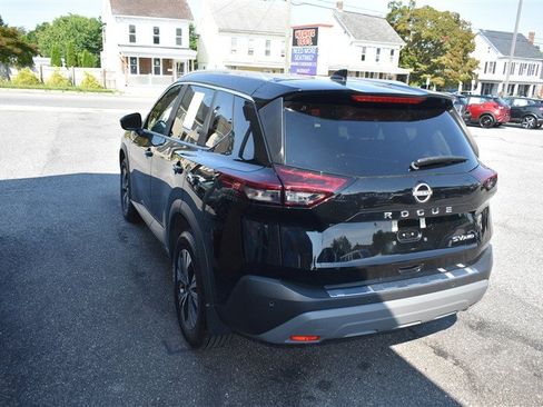Used 2023 Nissan Rogue SV w/ SV Premium B Package AWD/4WD image 7