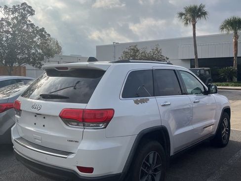 Used 2017 Jeep Grand Cherokee Limited w/ Luxury Group II image 7