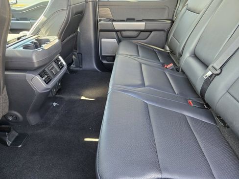 New 2025 Ford F150 Lariat w/ Equipment Group 502A High image 21