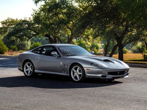 Used 1999 Ferrari 550 Maranello Coupe image 1