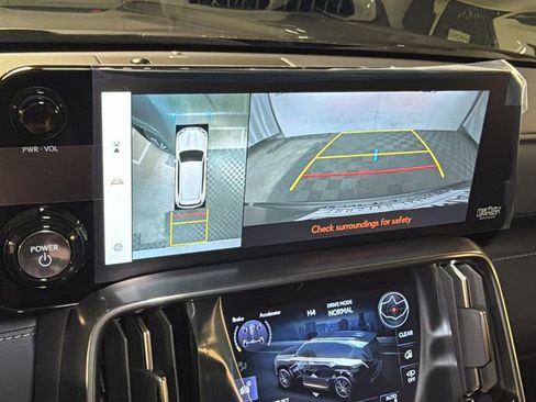 New 2026 Lexus LX 700h Luxury image 23