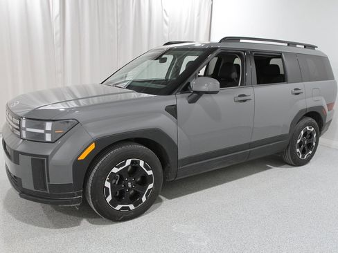 Certified 2026 Hyundai Santa Fe SEL image 3