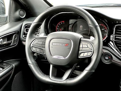 Used 2025 Dodge Durango GT RWD image 29