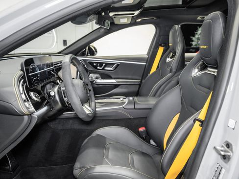 Used 2026 Mercedes-Benz E 53 AMG 4MATIC Sedan image 2
