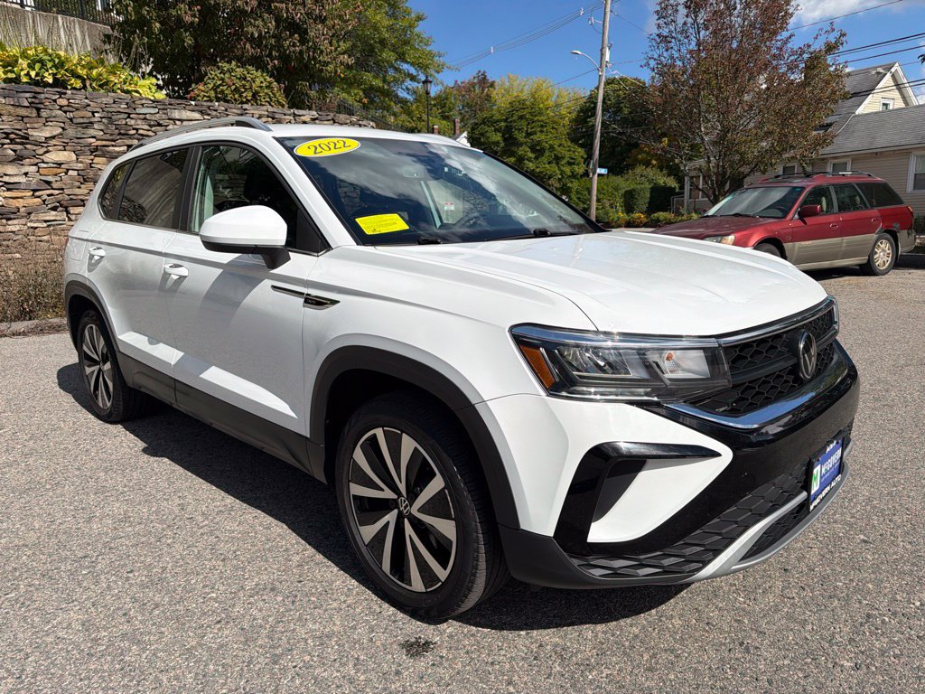 Used 2022 Volkswagen Taos SE AWD/4WD image 8