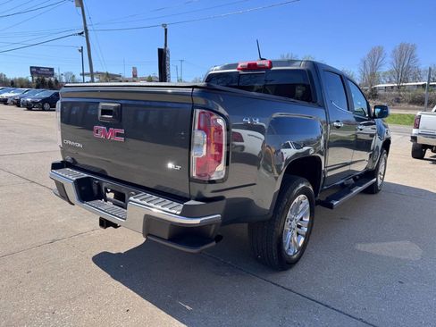 Used 2015 GMC Canyon SLT w/ Driver Alert Package image 9