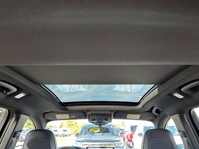 Used 2023 Ford Escape ST-Line Select w/ Tech Pack #2 AWD/4WD image 12