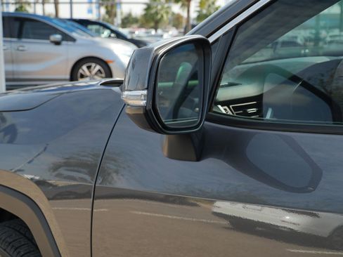 Used 2025 Toyota RAV4 XLE Premium image 11