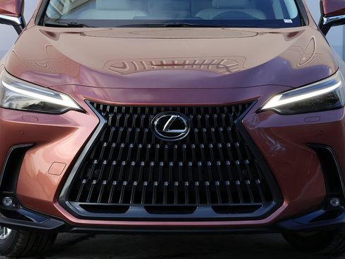New 2026 Lexus NX 350 350h Luxury image 6