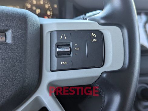 Used 2022 Land Rover Defender 110 S image 16